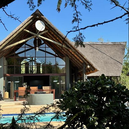 Pangolin Game Lodge - Self Catering, Incl 2 Game Drives Per Day Matlhagame المظهر الخارجي الصورة