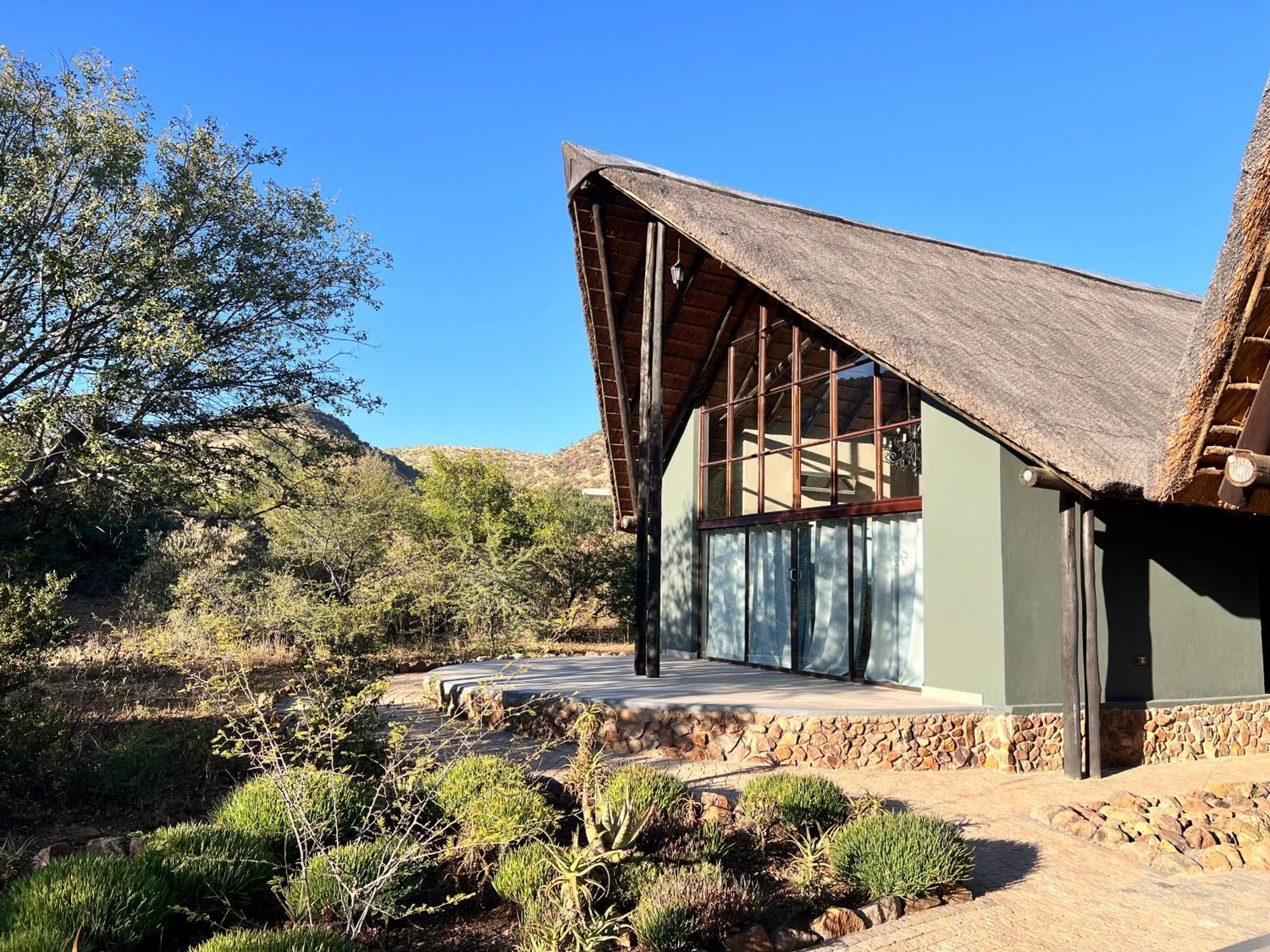 Pangolin Game Lodge - Self Catering, Incl 2 Game Drives Per Day Matlhagame المظهر الخارجي الصورة