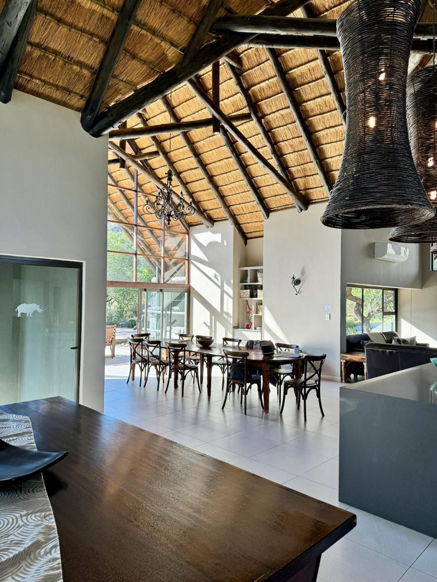 Pangolin Game Lodge - Self Catering, Incl 2 Game Drives Per Day Matlhagame المظهر الخارجي الصورة