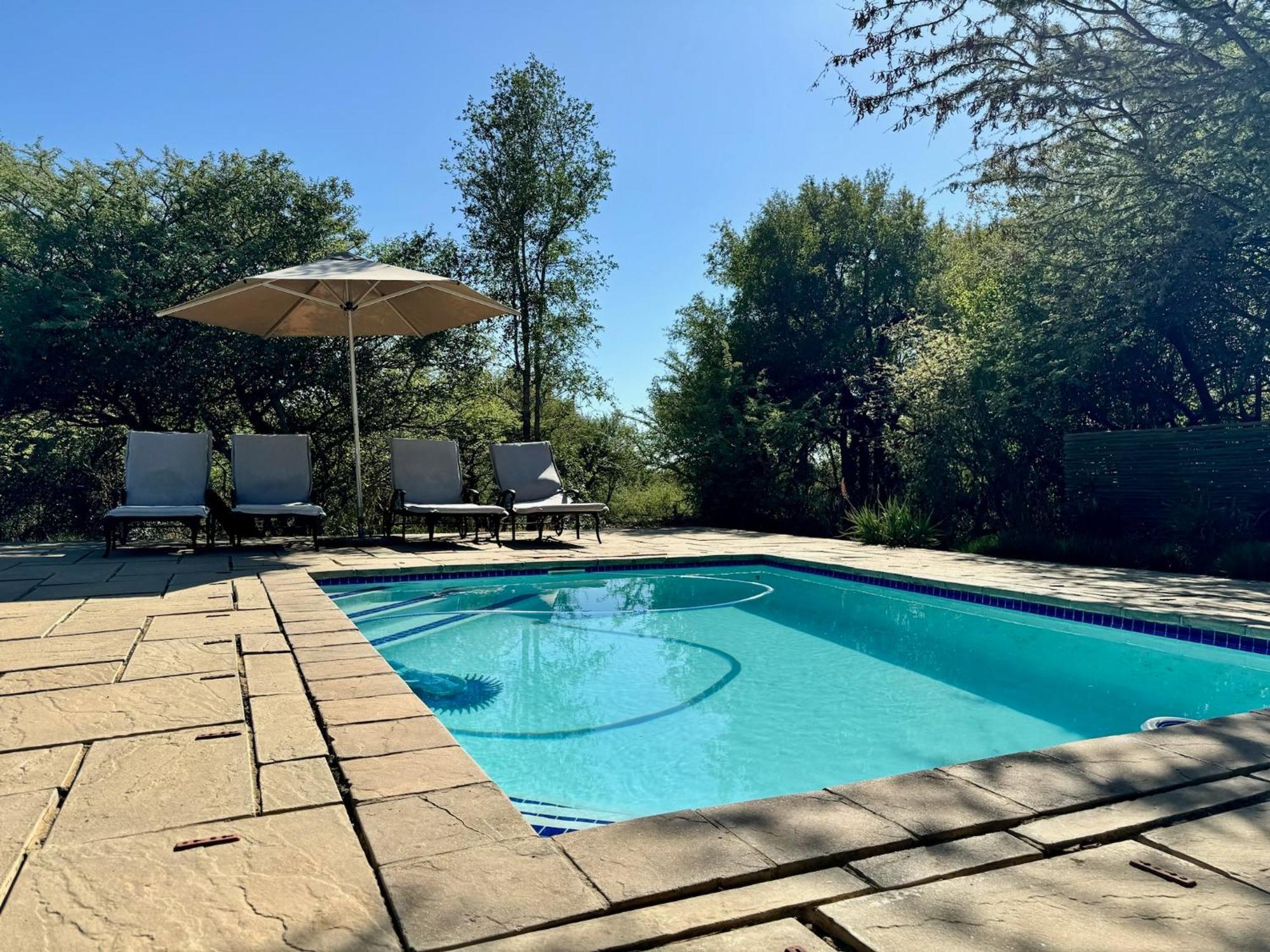Pangolin Game Lodge - Self Catering, Incl 2 Game Drives Per Day Matlhagame المظهر الخارجي الصورة